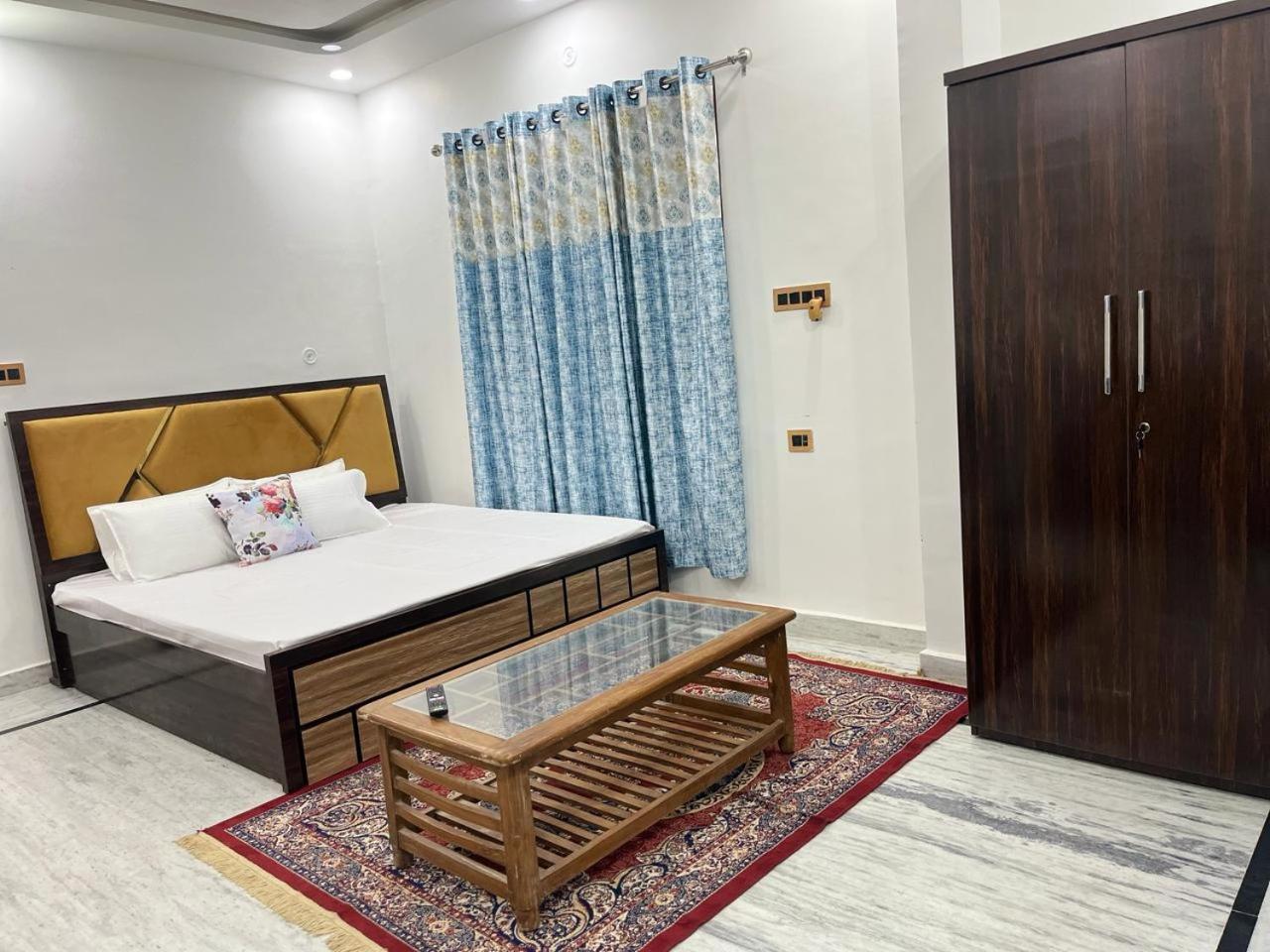 Shri Ram International Home Stay Ayodhya Екстериор снимка