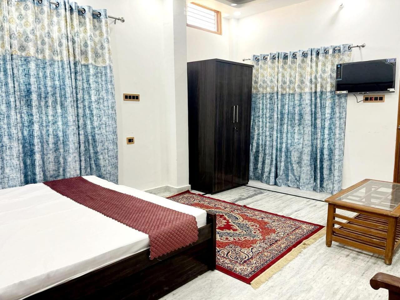Shri Ram International Home Stay Ayodhya Екстериор снимка